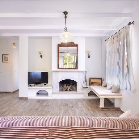 Tem House By All About Paxos Gáios Exterior foto